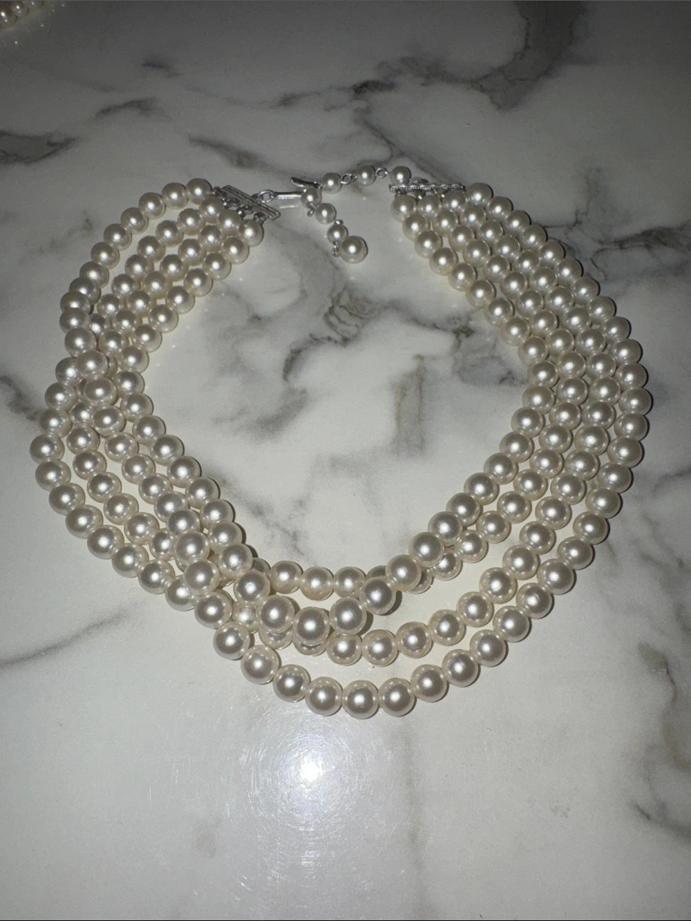 4 Strand pearl Necklace